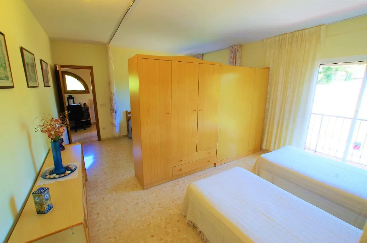 Vacances & Villas Lloret-Villa Dali Spain