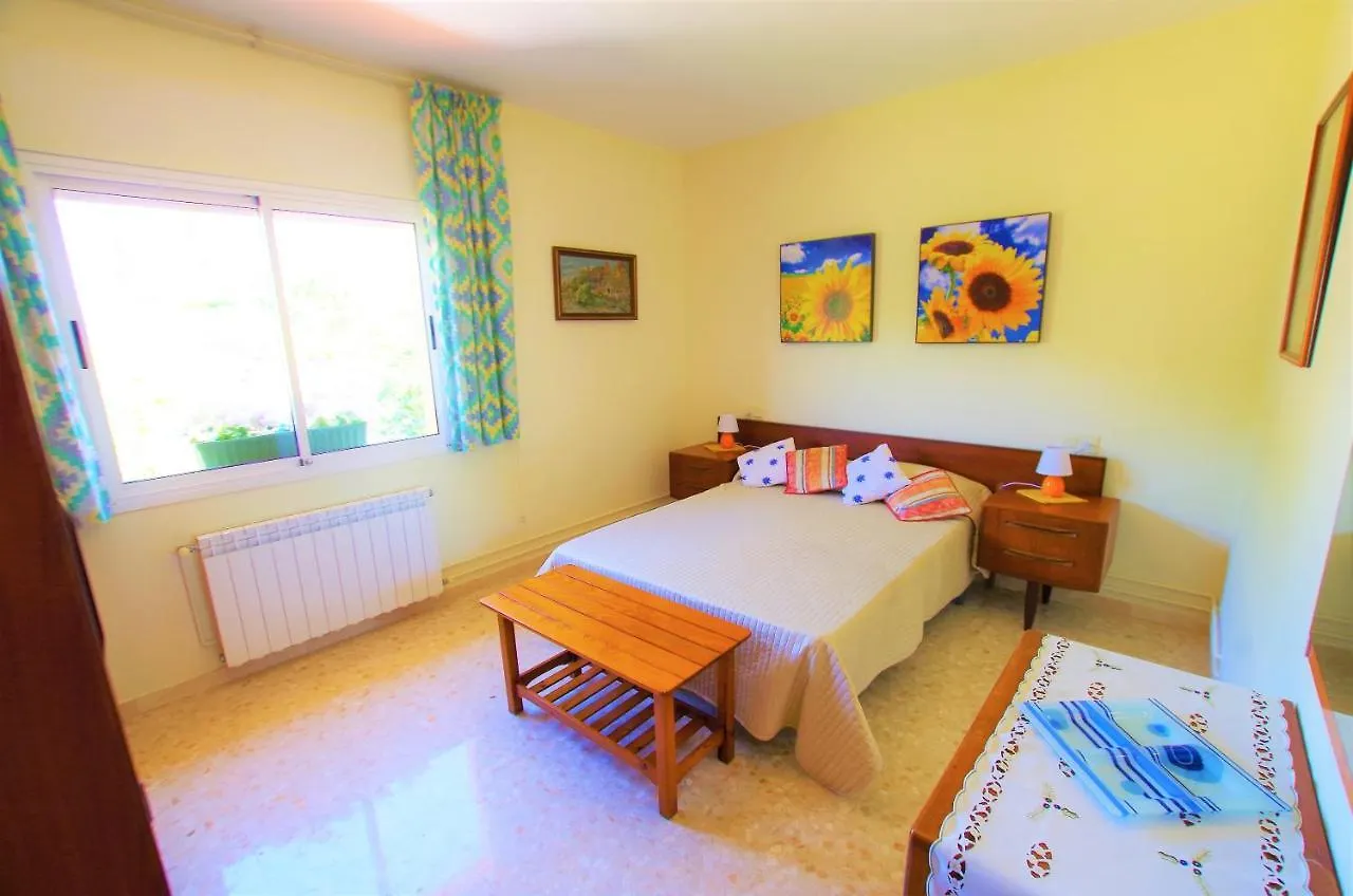 Vacances & Villas Lloret-Villa Dali يوريت دي مار