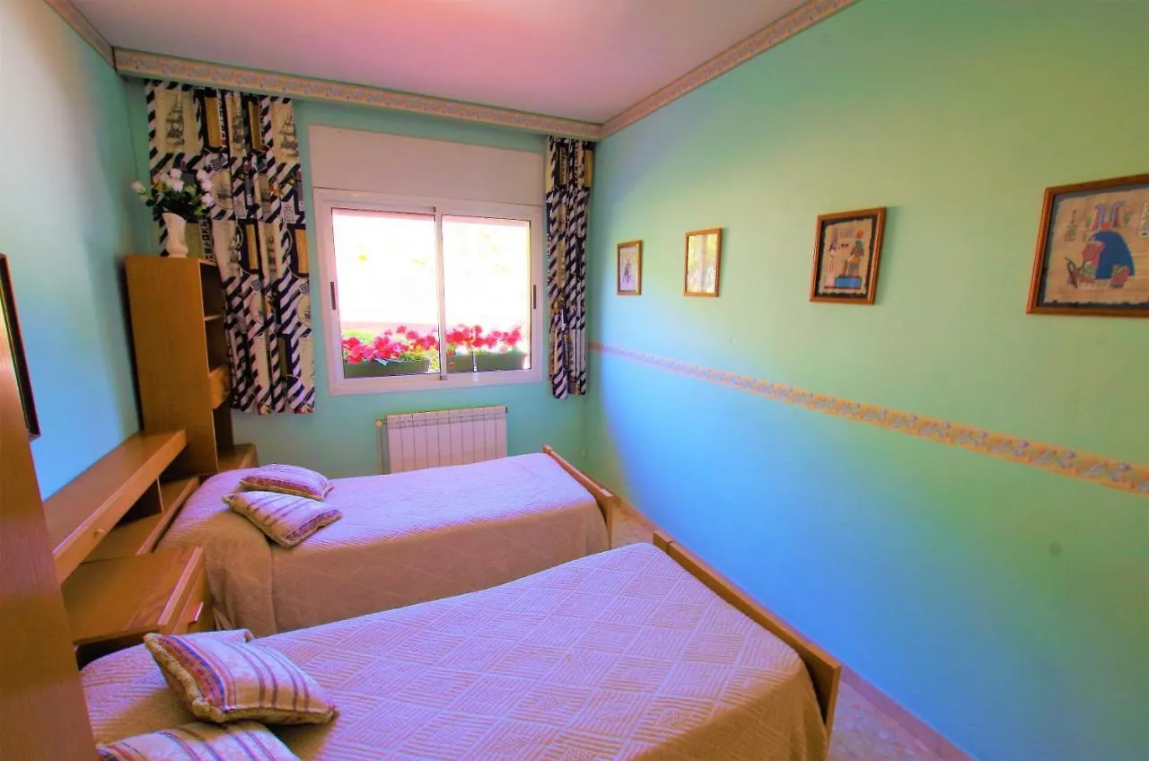 Vacances & Villas Lloret-Villa Dali  يوريت دي مار